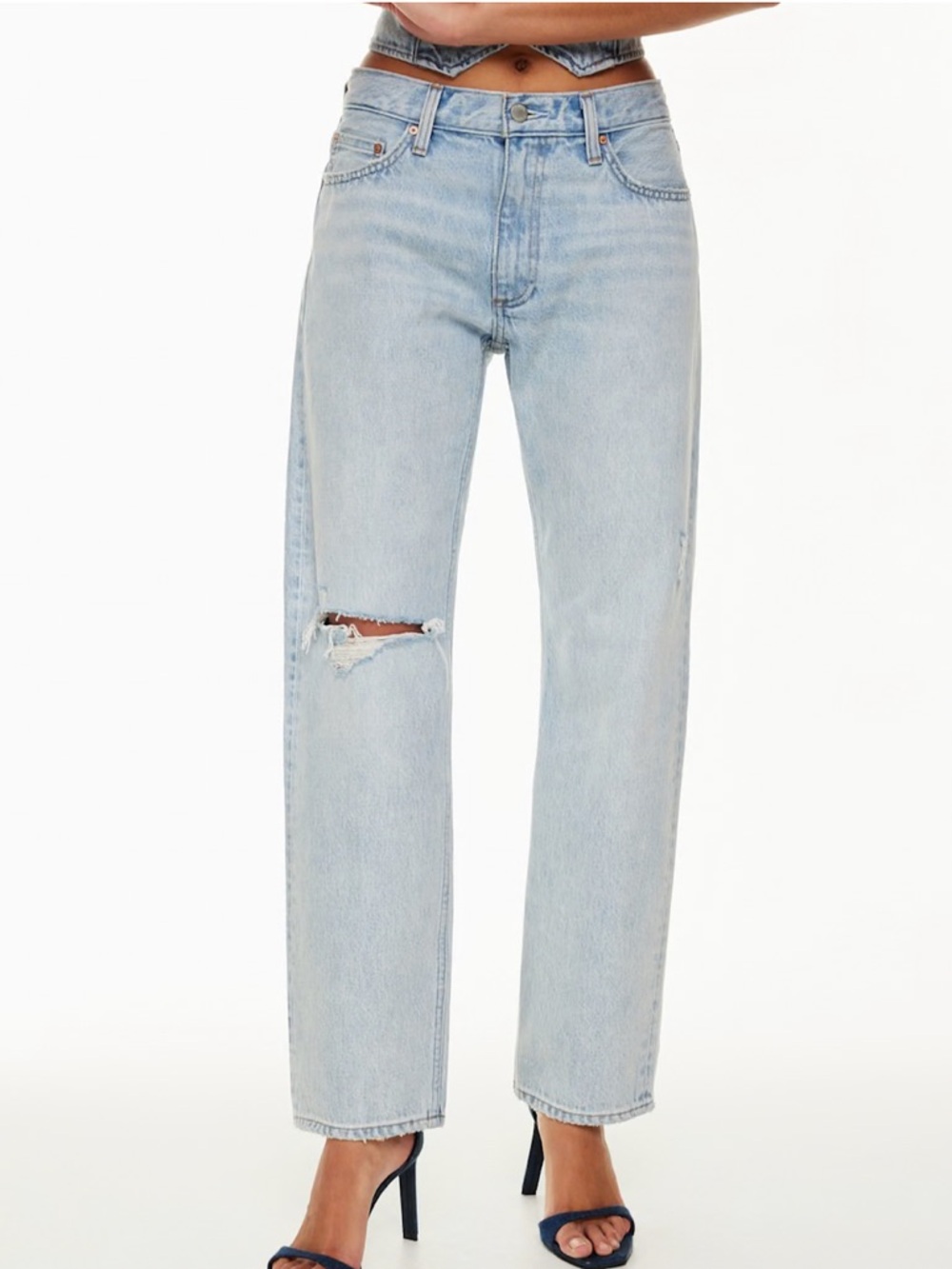 Aritzia Denim Forum The '80s Comfy Lo-Rise Loose Jean In 15 Yrs Brl Tr Bl Dstry